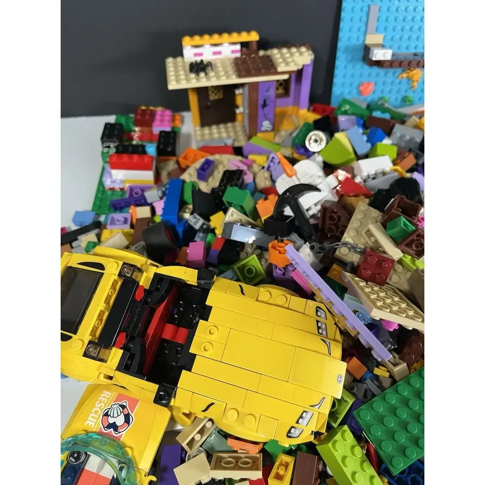 Lego Bulk Lot 3 lb 13 Oz. Loose Bricks Parts Pieces Genuine Lego Mixed Lot